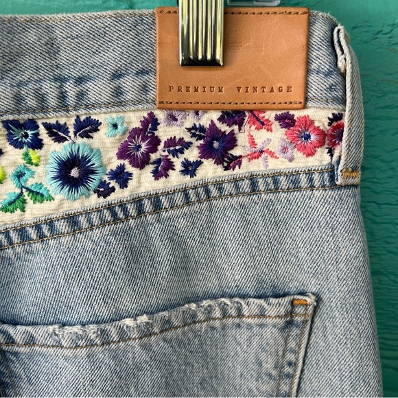 Citizens of Humanity Gia High-Rise Straight Jeans Floral embroidery SIZE 28 NWT - Picture 8 of 11